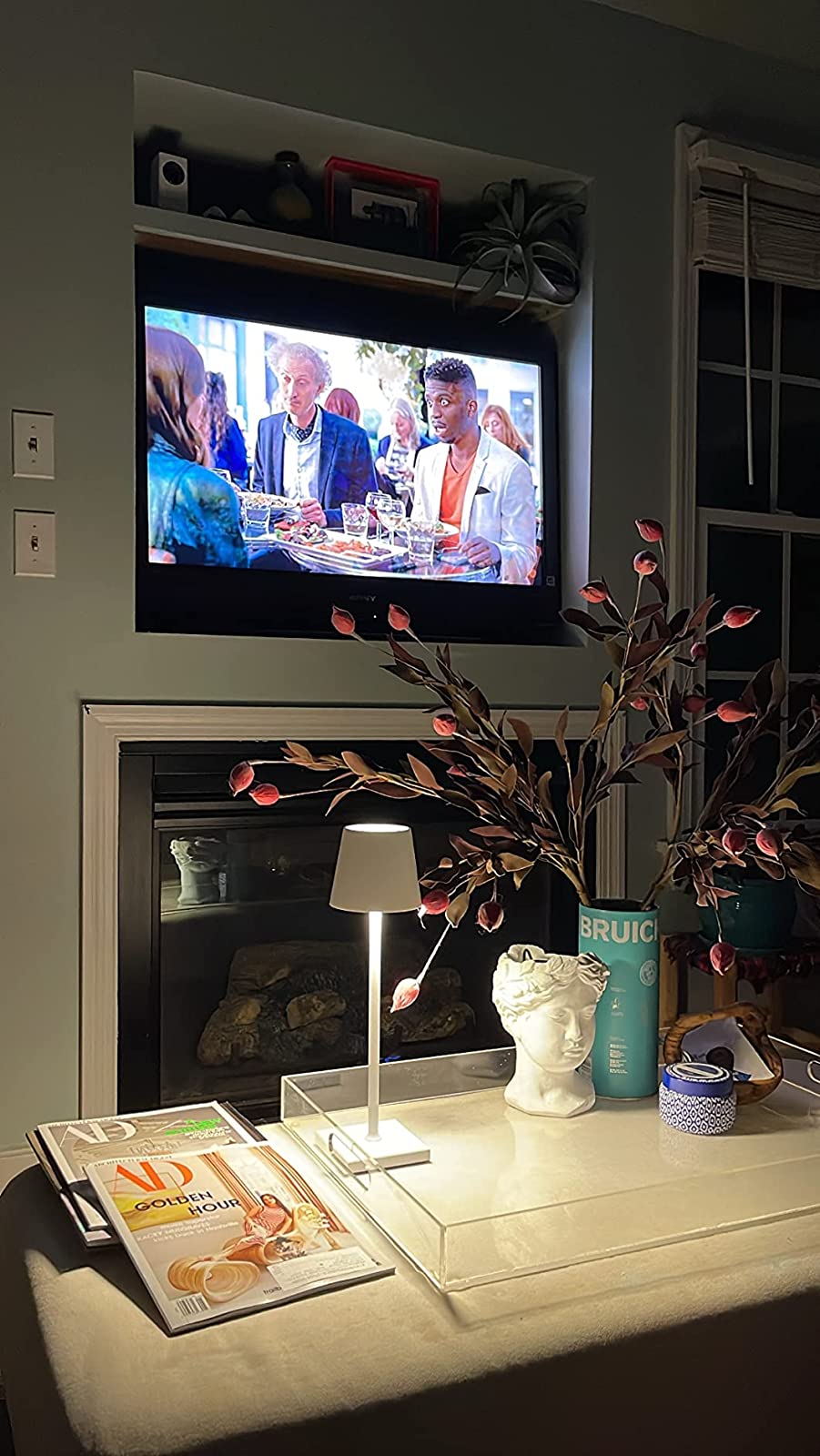 Wireless Rechargeable Table Lamp - Elegant Lighting