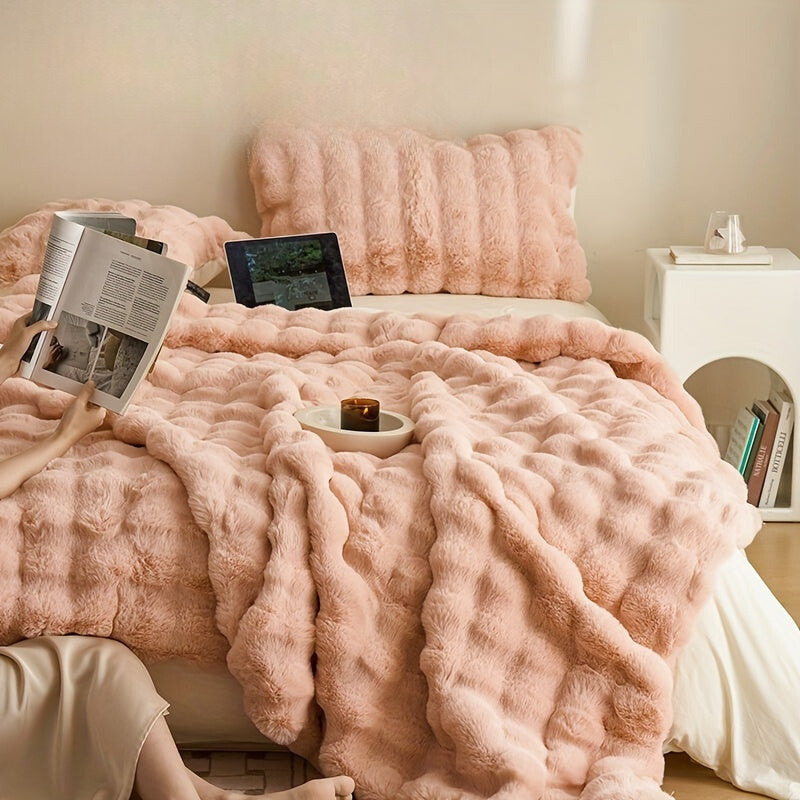 Reversible Fleece Blanket - Soft and Warm