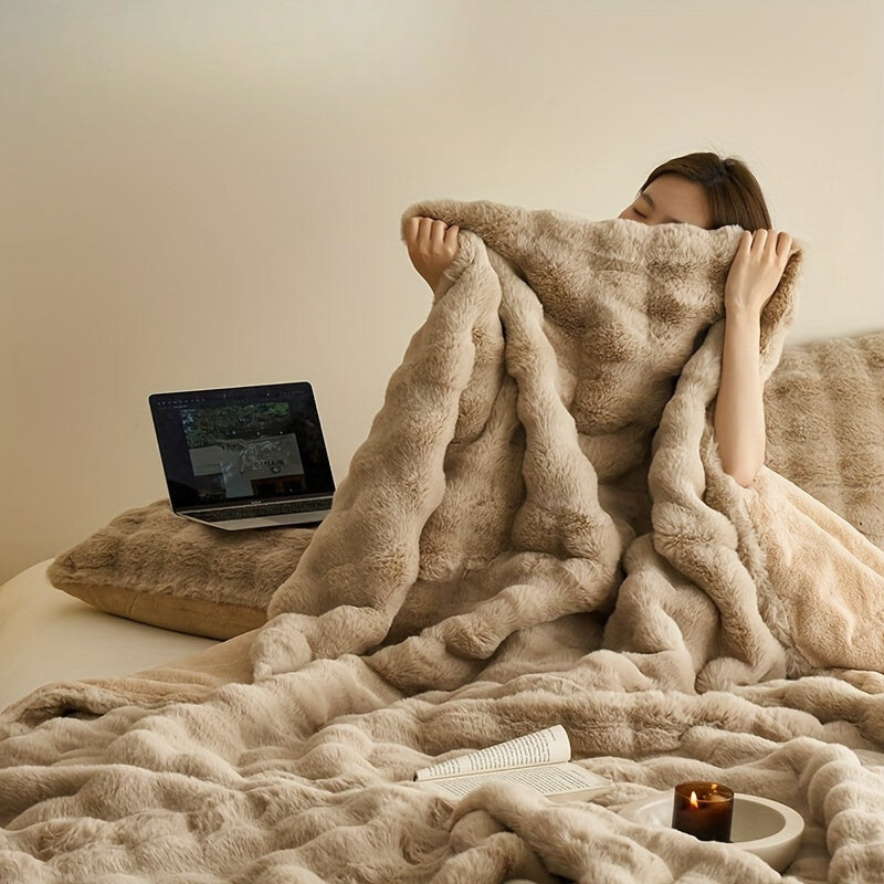 Reversible Fleece Blanket - Soft and Warm