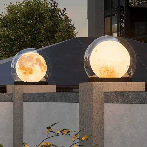 Modern Outdoor Lamp - Moon Shaped Design