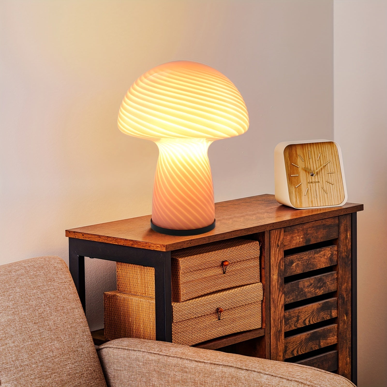 Playful Mushroom Lamp - Refined Atmosphere with a Retro Twist