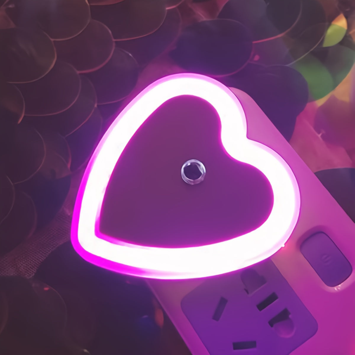 HeartGlow LED Night Light - Smart Dusk-to-Dawn Night Lighting