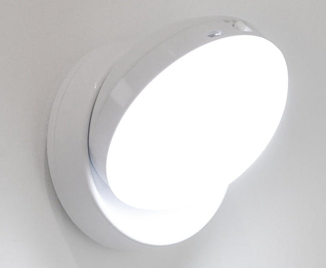 GlowGuard – Wireless Night Light with Motion Sensor and Automatic Switch-Off