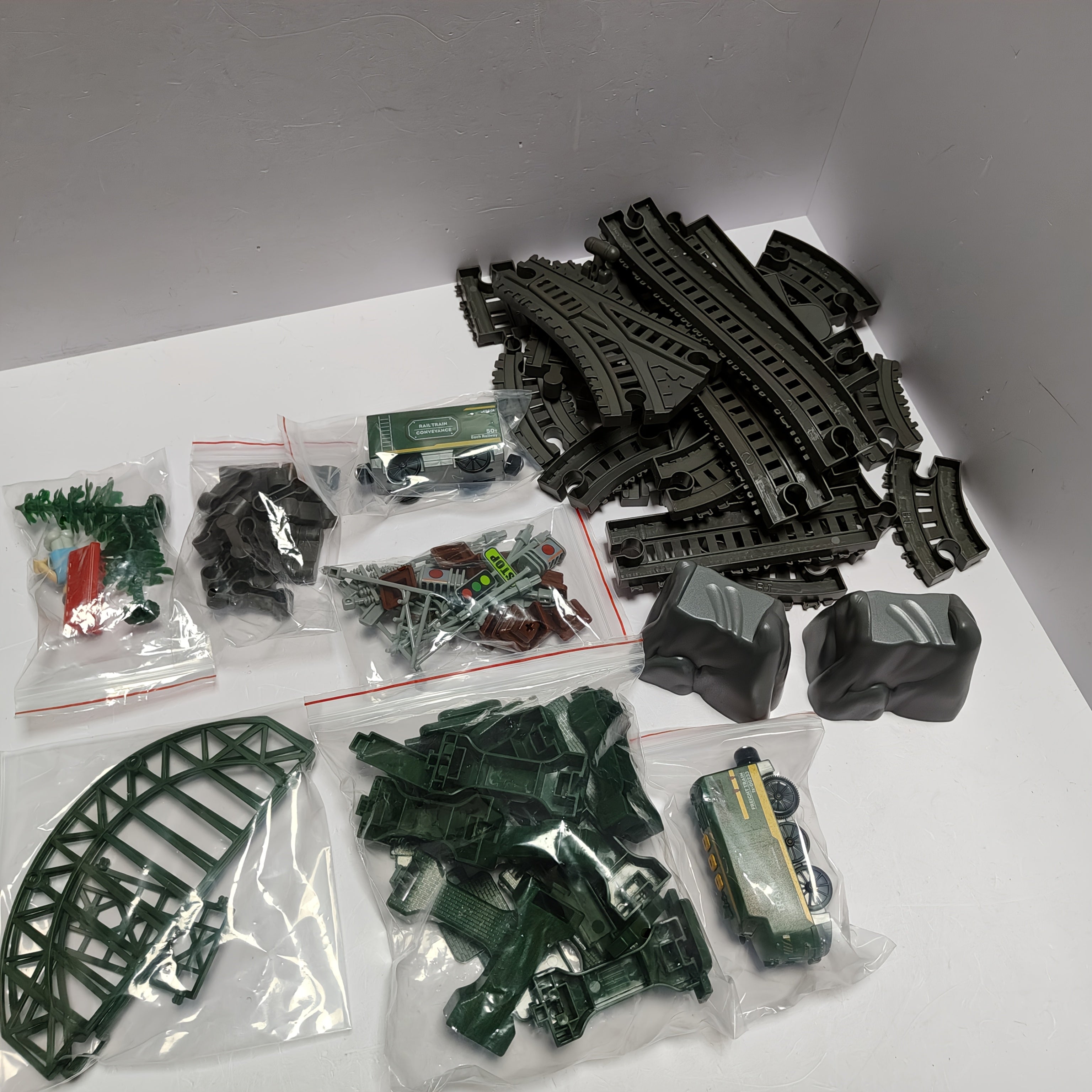 Adventurous Train Set – Play Fun and Creativity