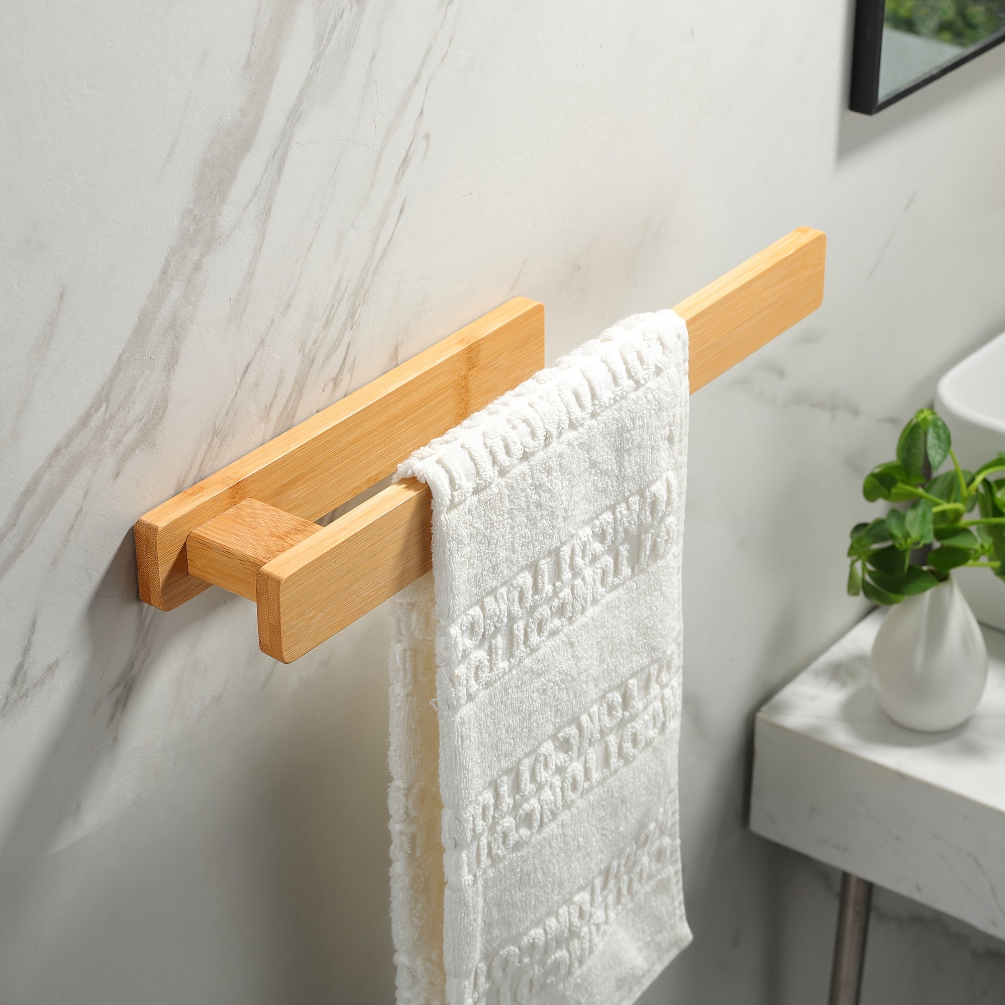 Modern Wooden Towel Holder – Elegant Wall Mounting Without Tools
