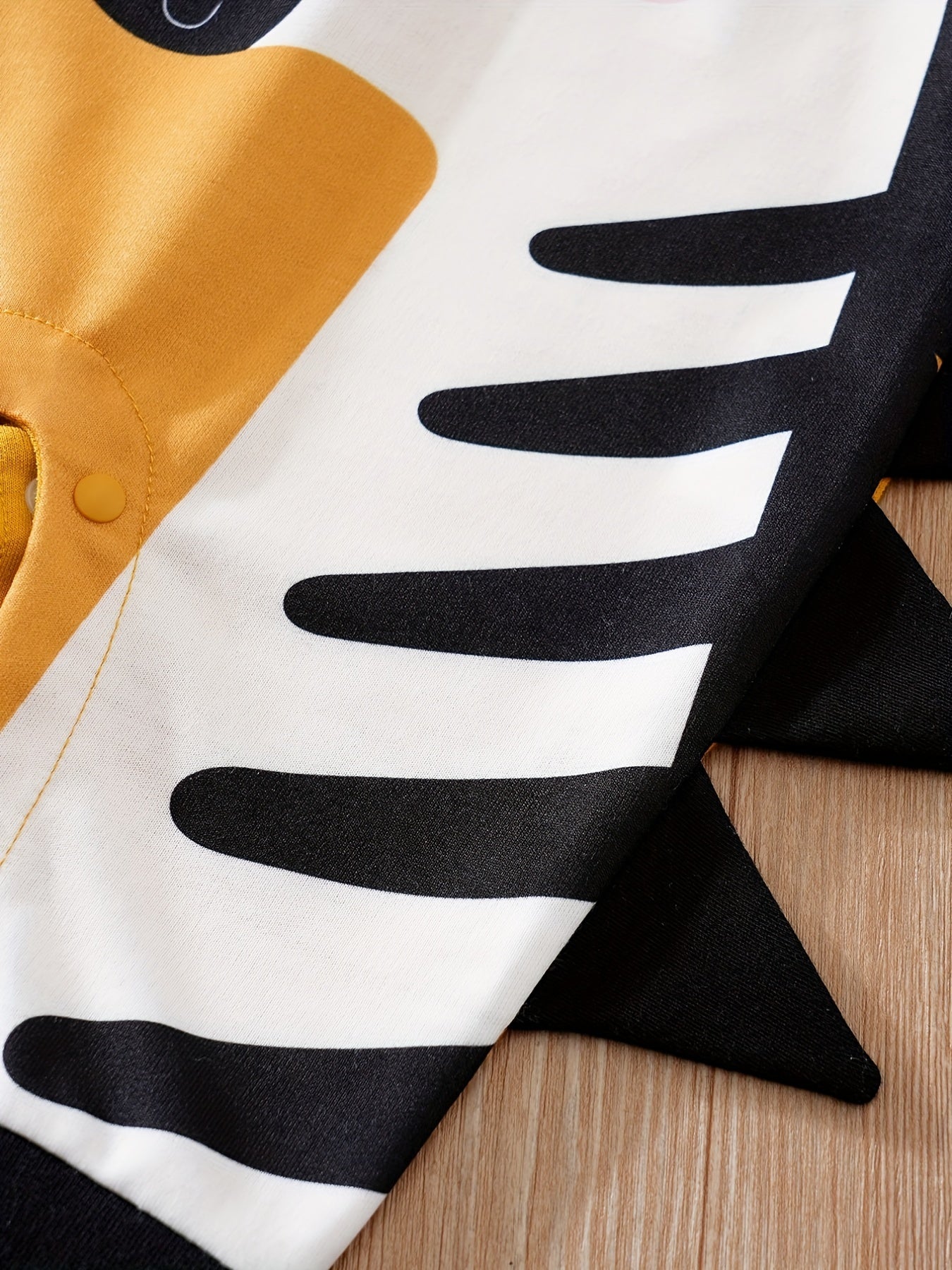 Cute Zebra Romper for Babies – Perfect for Spring and Autumn Outdoor Adventures