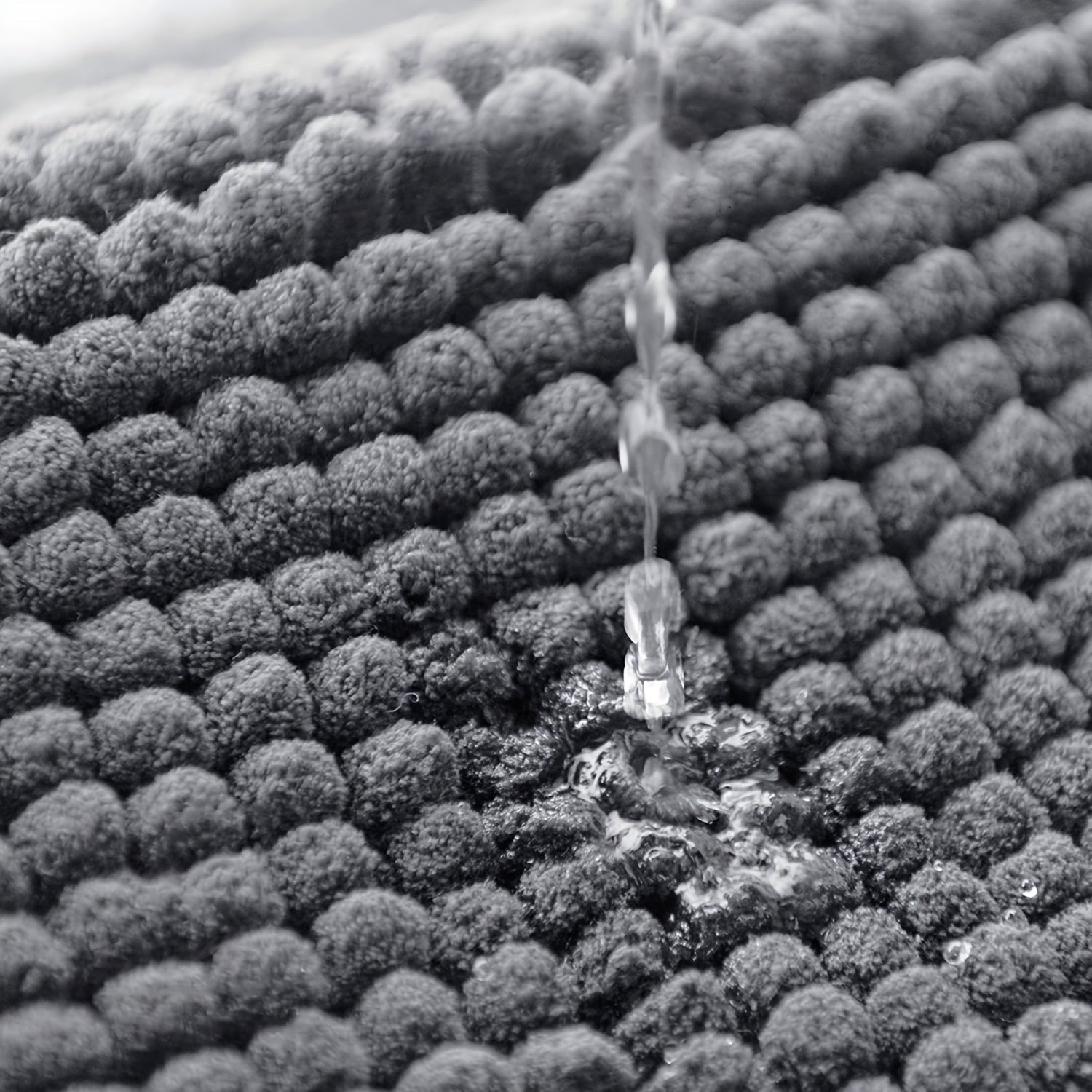 Ultra-Soft Chenille Bath Mat – Perfect for Bathroom or Entrance