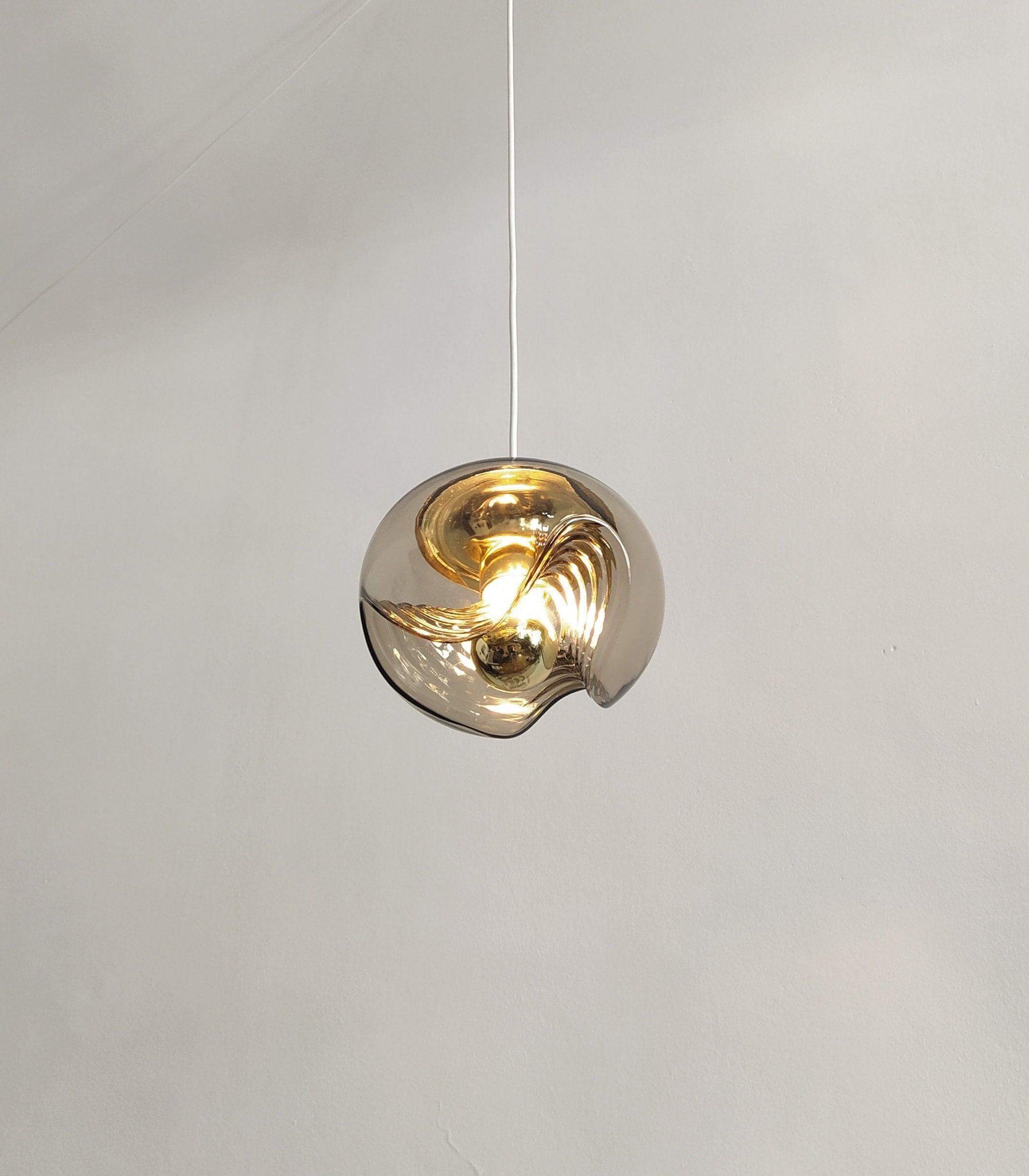 Wavy Pendant Lamp - Stylish & Unique Design