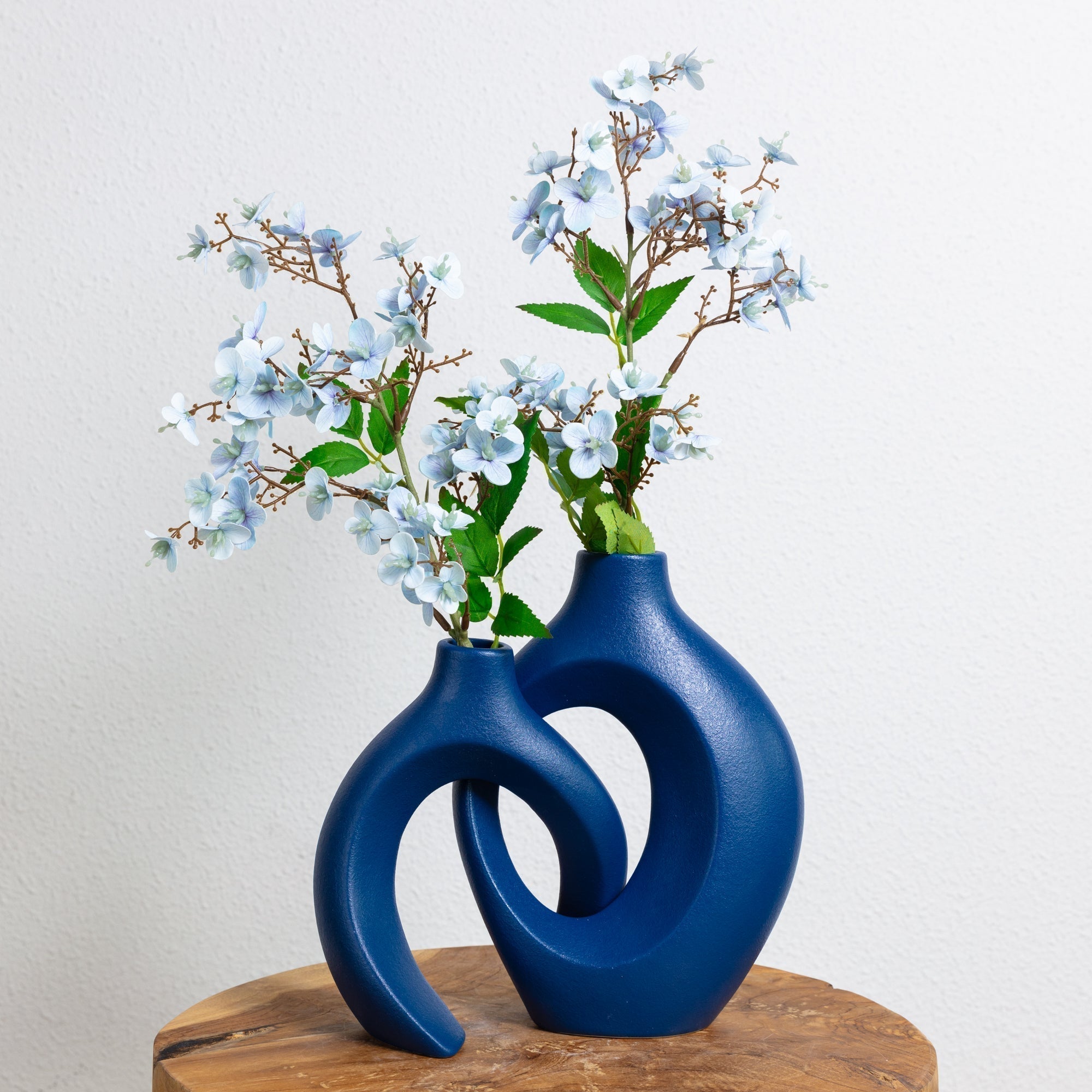 Flower Vase - Interwoven Design | Elegant Decoration