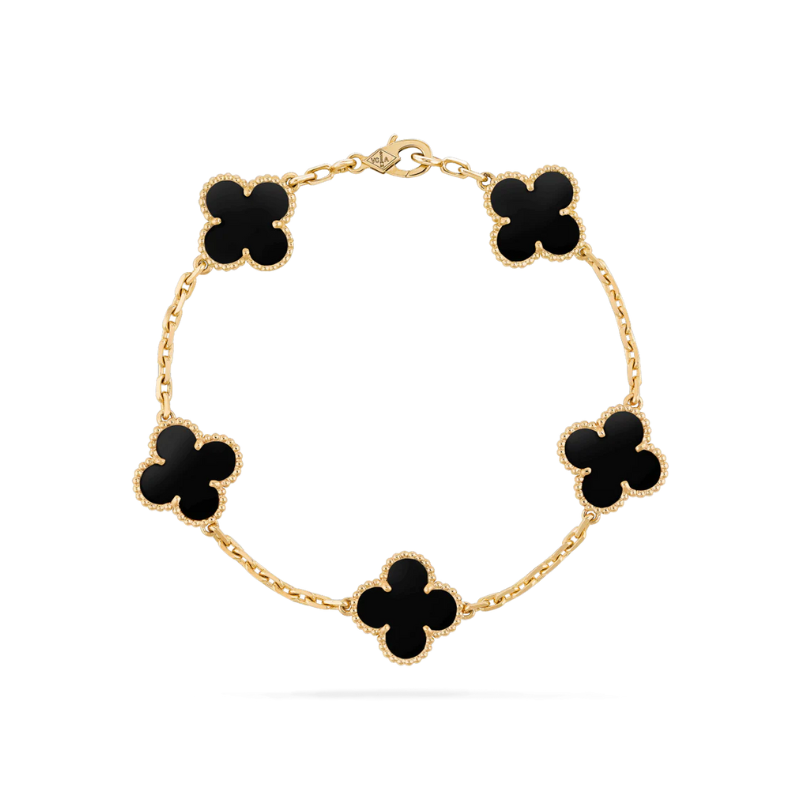 LuxeAura Bracelet - Refined Elegance and Timeless Charm