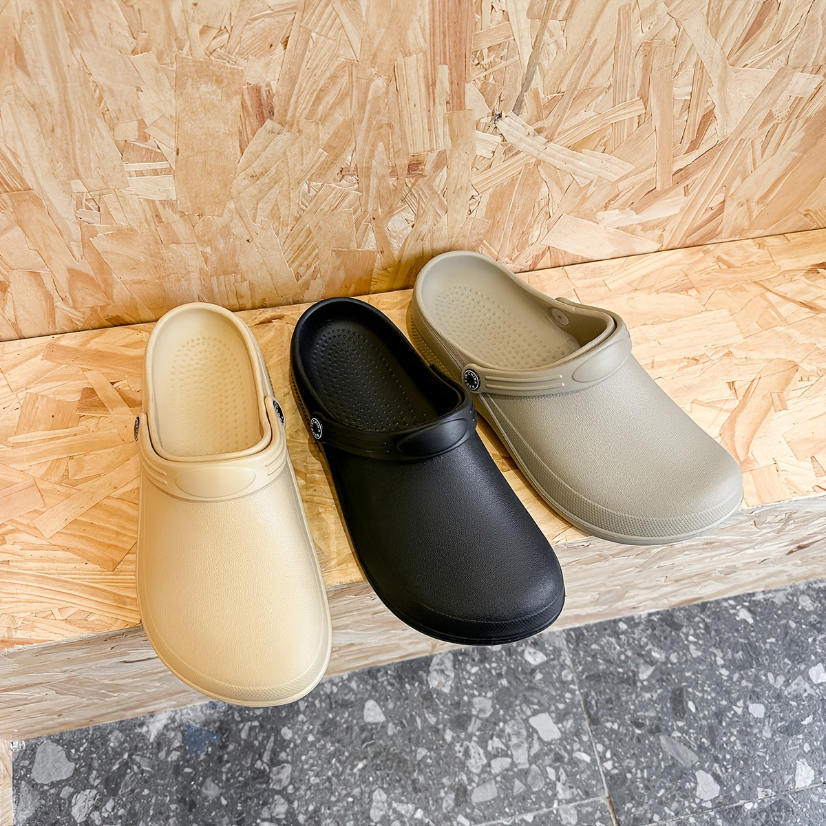 Slip-resistant Garden and Work Clogs for Men – Comfortable Slip-ons for Every Season