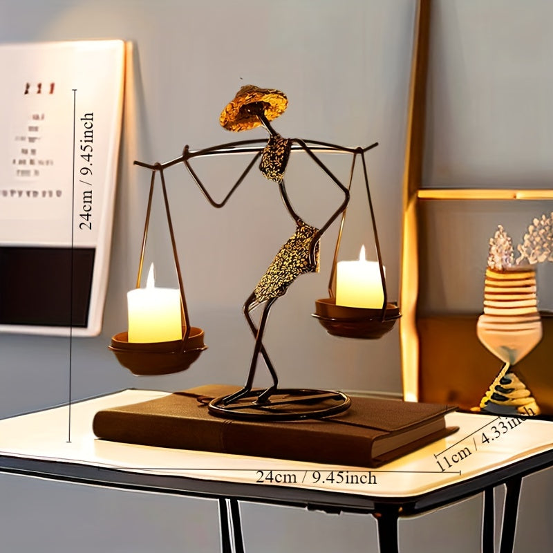 Creative Balance Candle Holder – Artistic Table Decoration in Cast Iron for a Warm Atmosphere