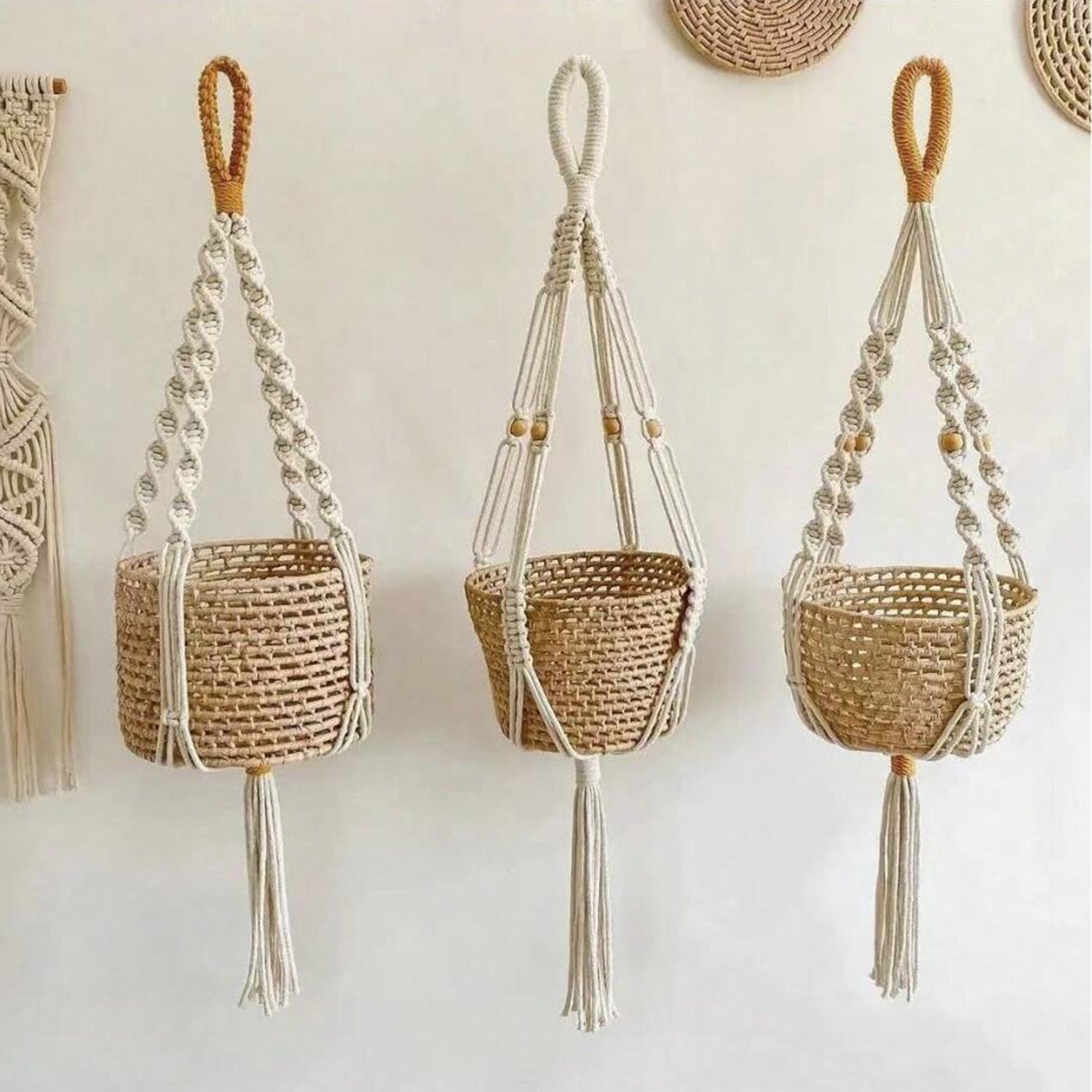 Handwoven Bohemian Hanging Basket - Ideal for Decorating Your Space
