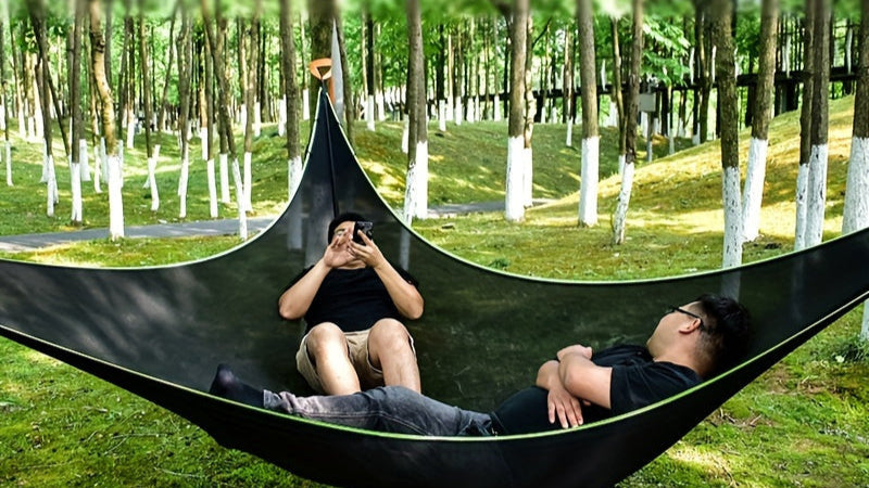 Outdoor Triangle Hammock – Spacious, Breathable and Sturdy for Camping