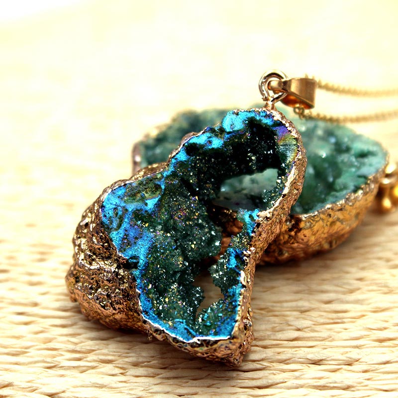 Natural Crystal Geode Pendant – Gaia
