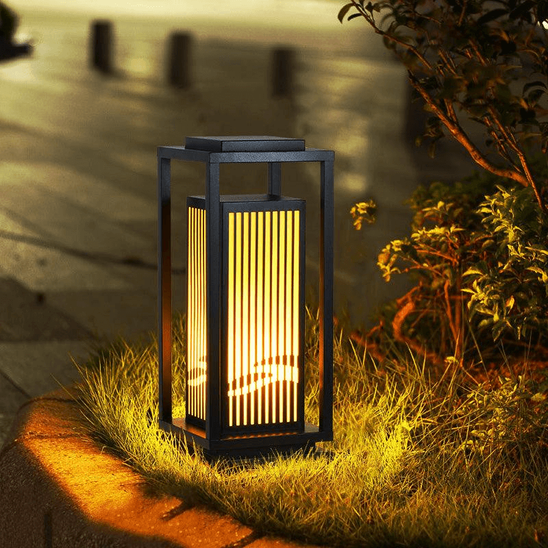 Modern Solar Garden Light