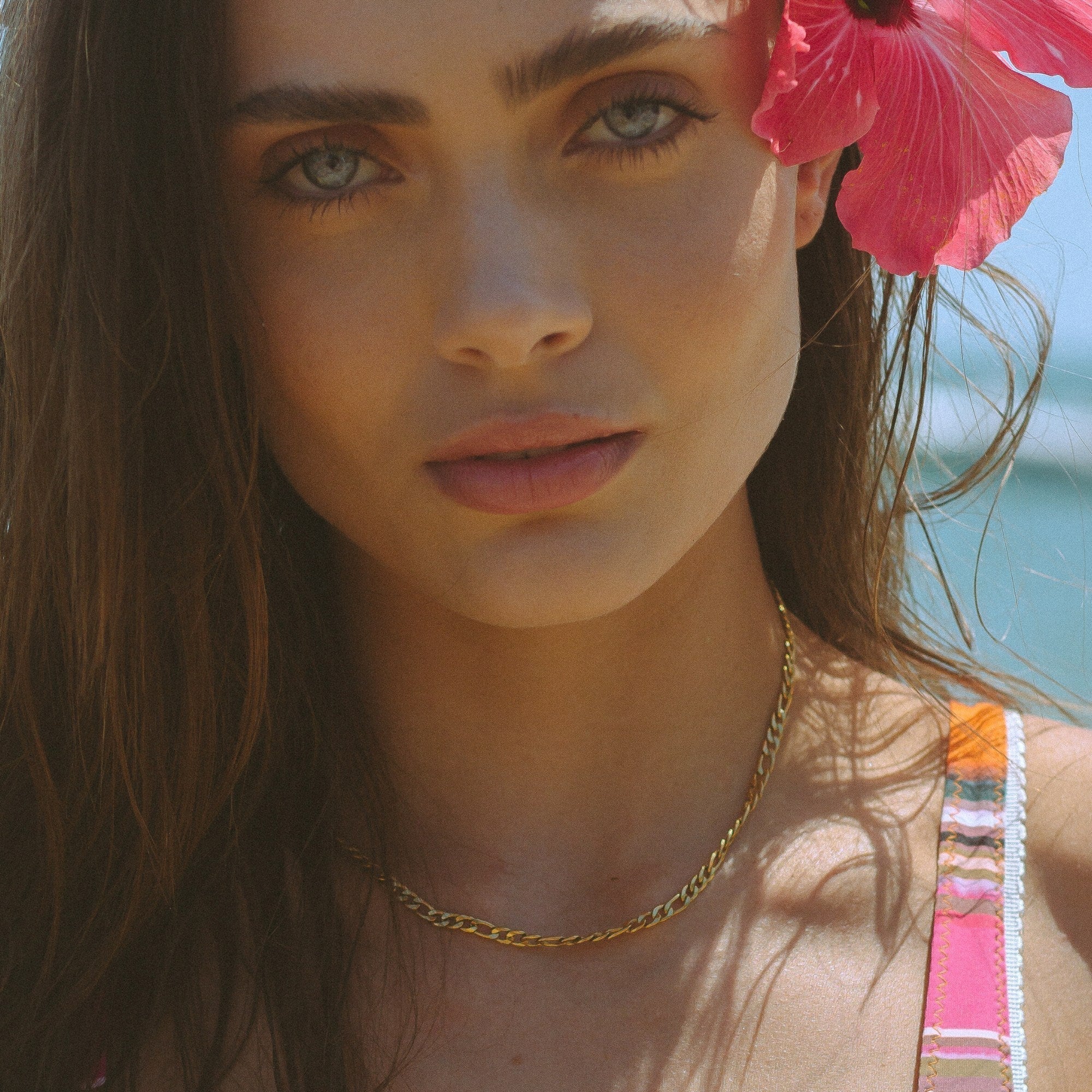Stylish Minimalist Choker Necklace – Lola