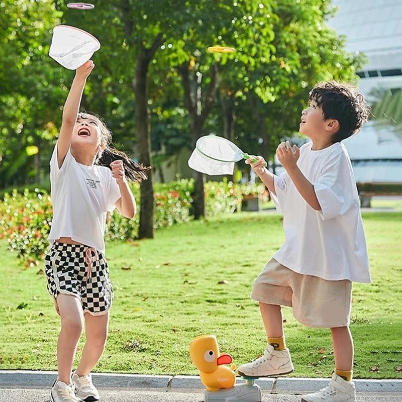Disc Throwing Toy for Kids – No Batteries Required, Suitable for Indoor & Outdoor Use