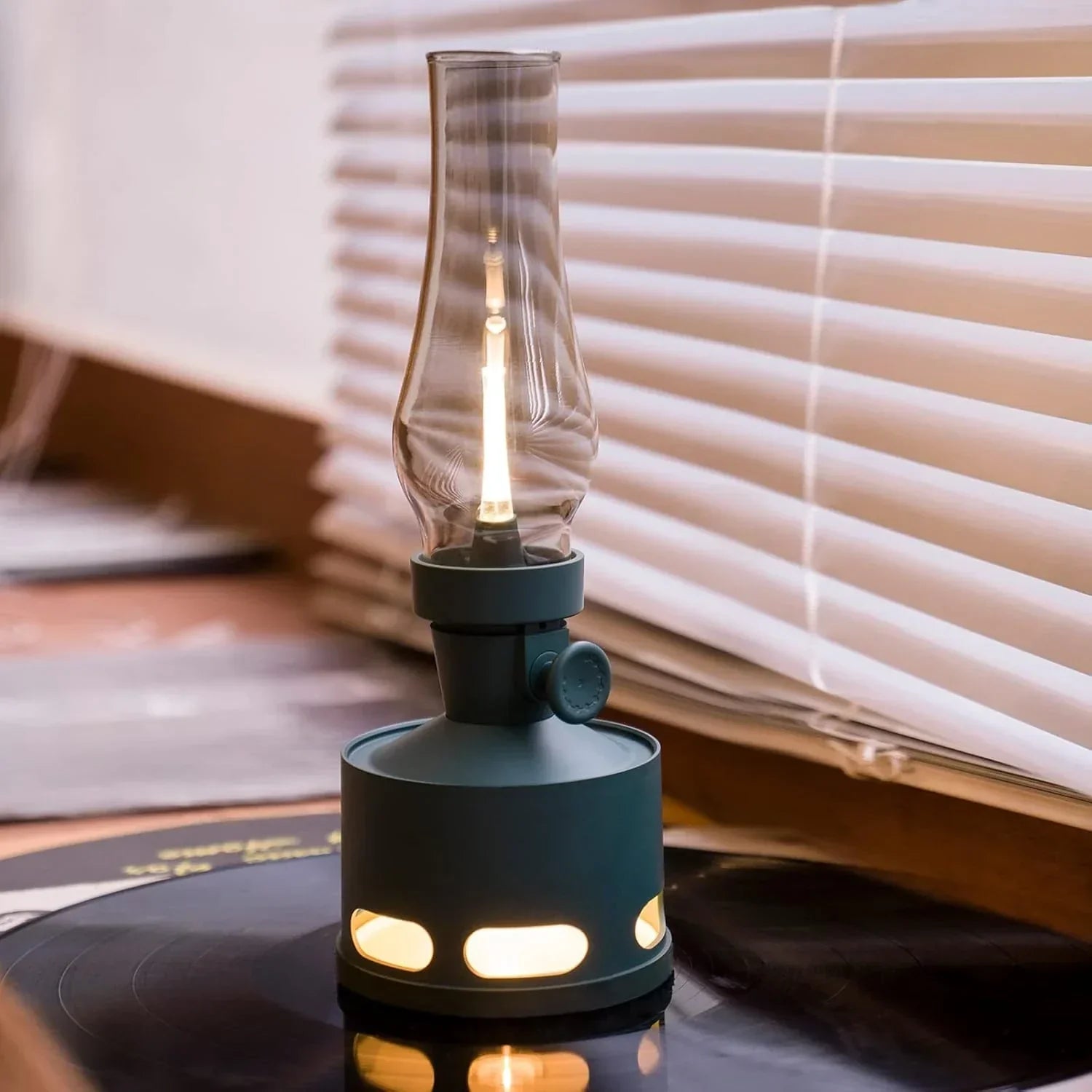 Rechargeable Vintage LED Lantern - LumaLantern
