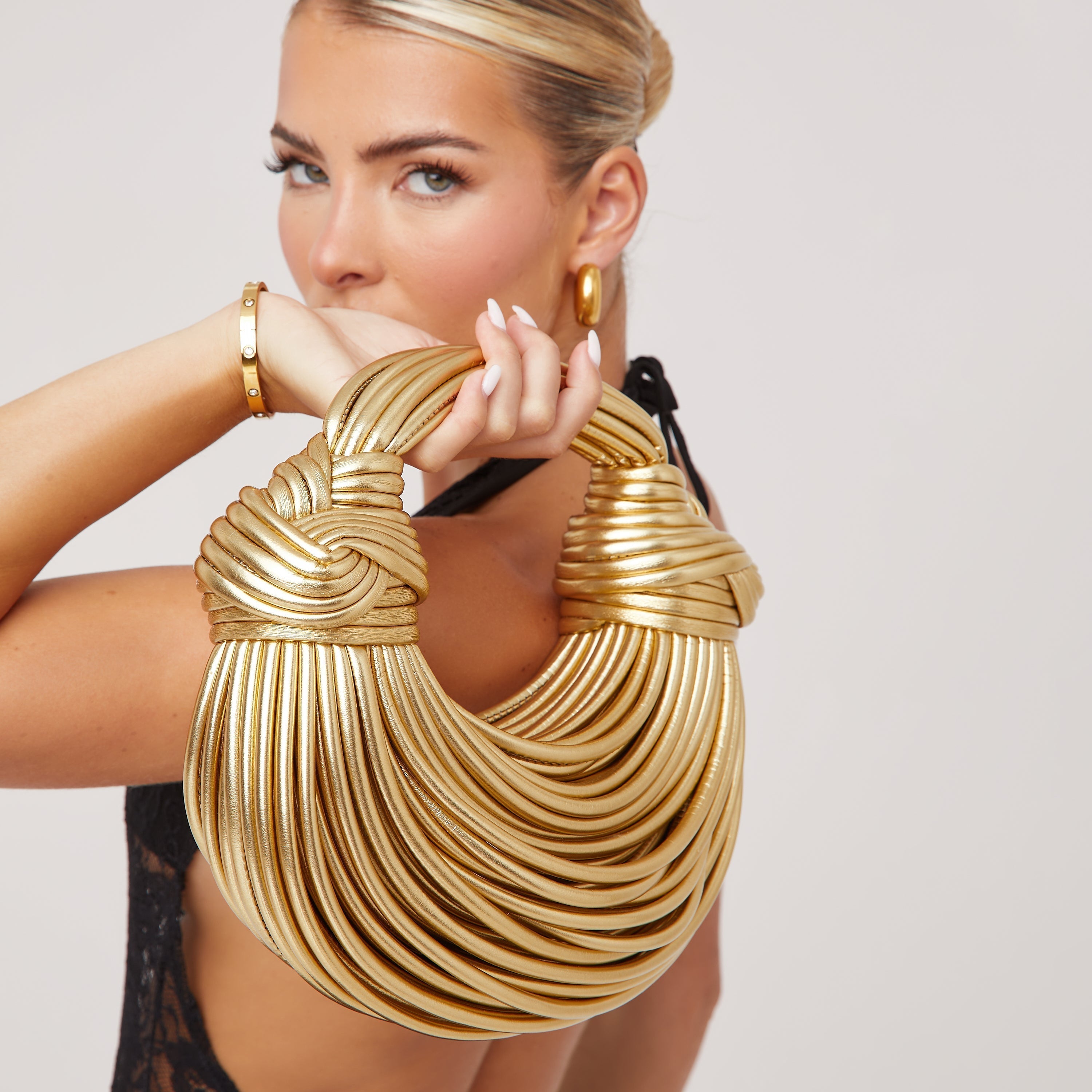 Stylish Knotted Shoulder Bag - Kiana