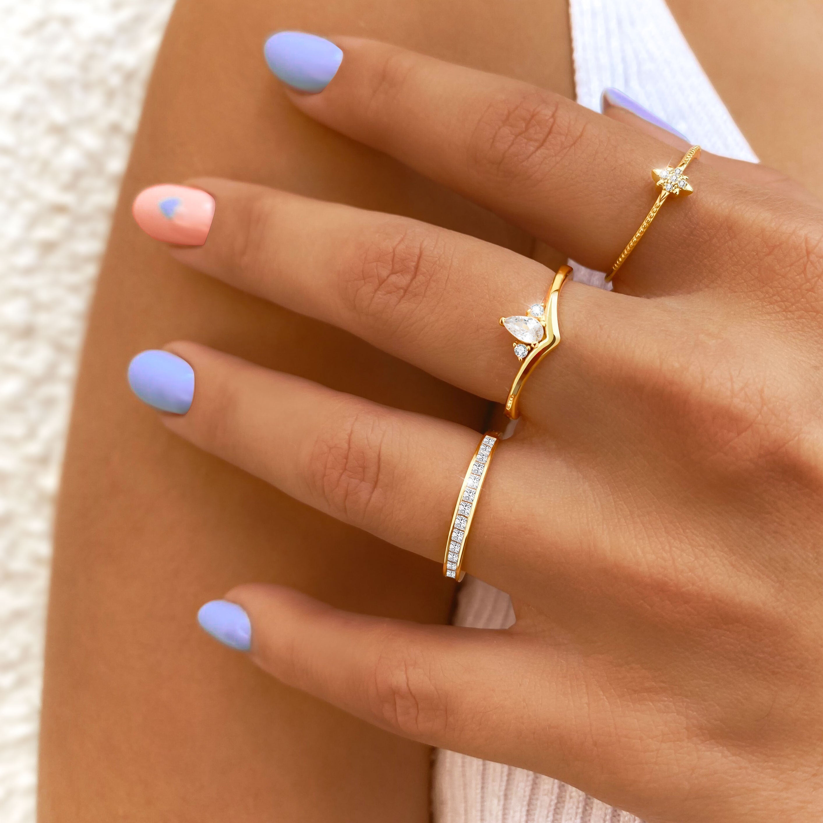 Stylish Zirconia Ring – Amelia