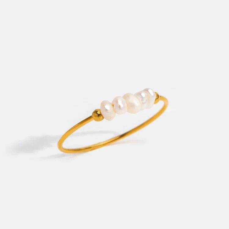 Classic Golden Pearl Ring – Sophie