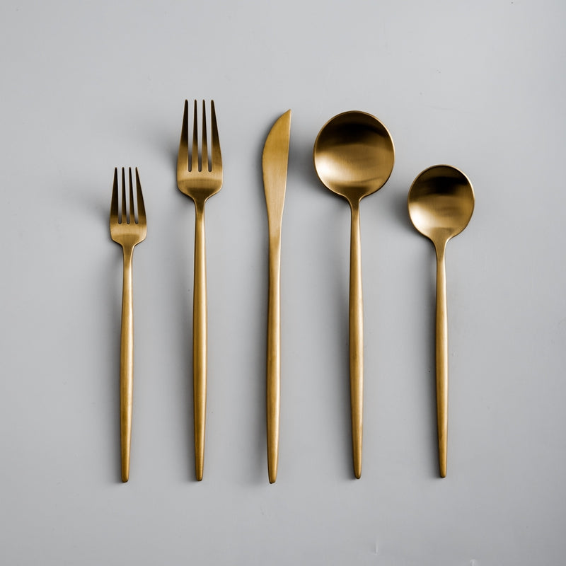 Minimalist Cutlery for Modern Tables - PureSet