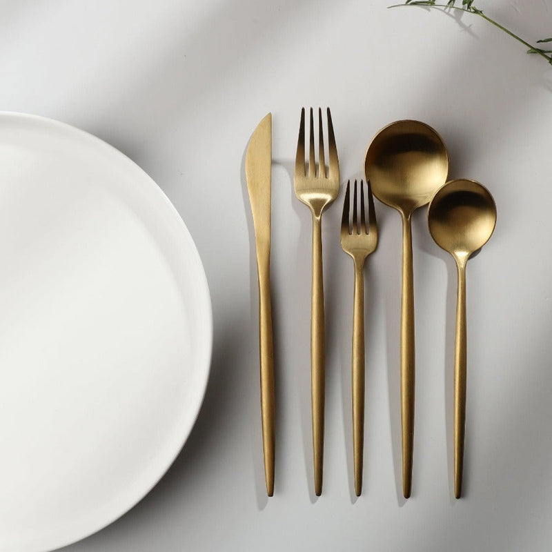 Minimalist Cutlery for Modern Tables - PureSet