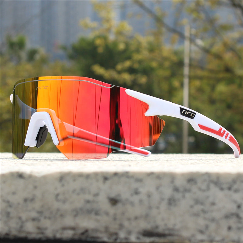 Men's Sports Sunglasses - Polarised Lenses - UV Protection