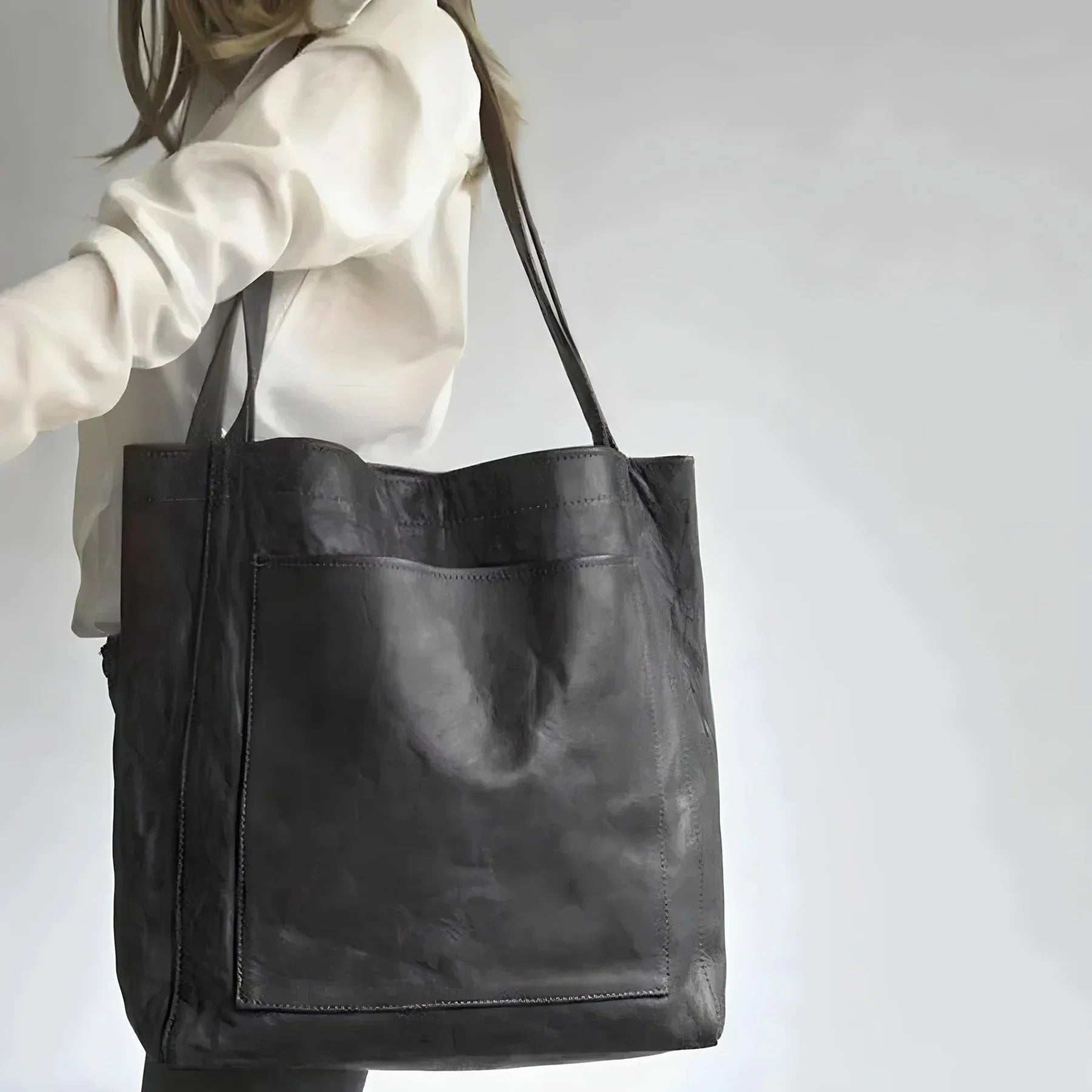 Julienne Leather Shopper - For Stylish and Practical Days