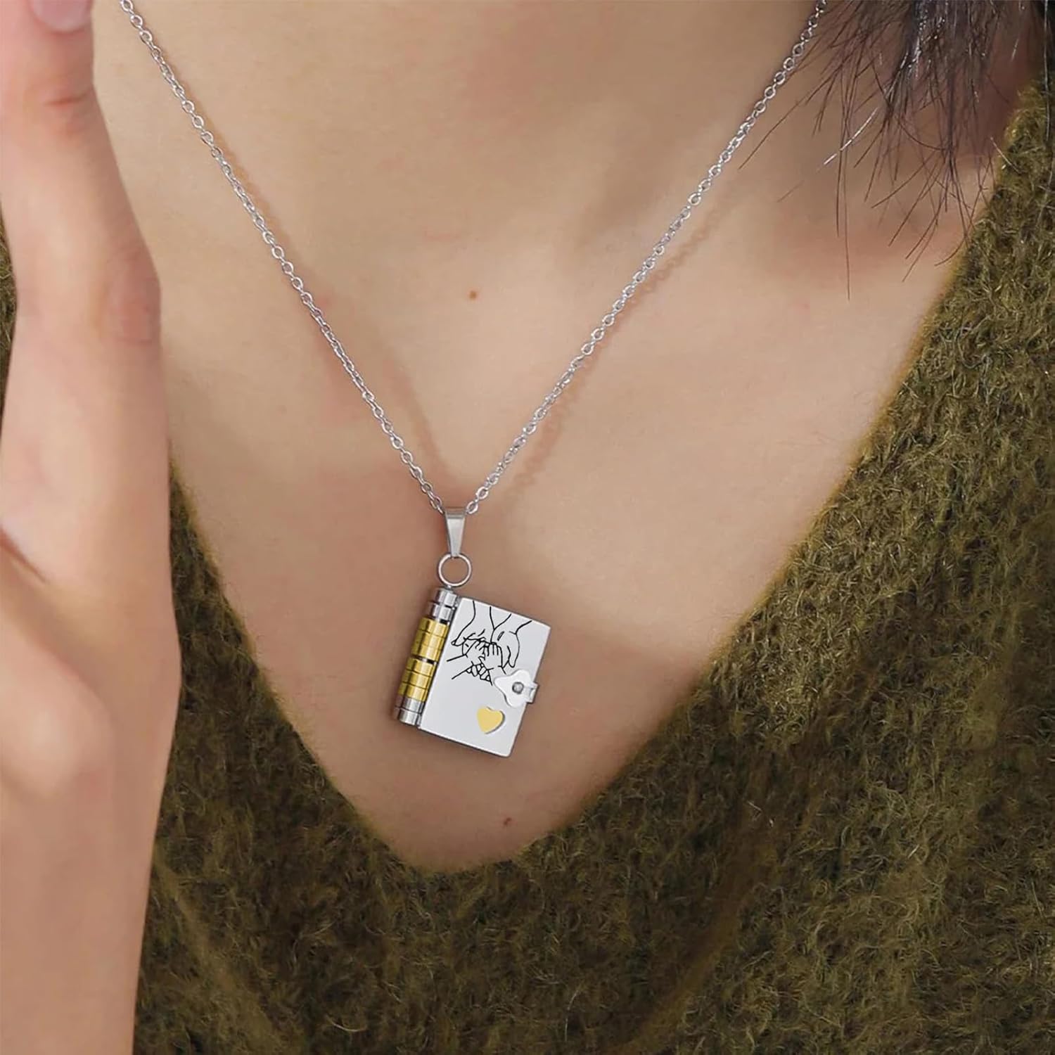 HeartChapter | A beautiful gesture for the ones you love