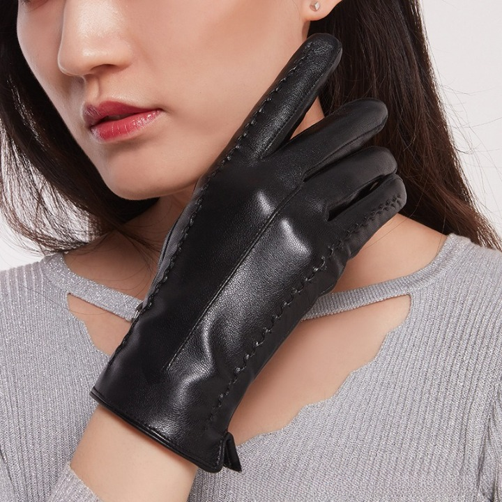 Vintage Leather Gloves - Stylish & Warm