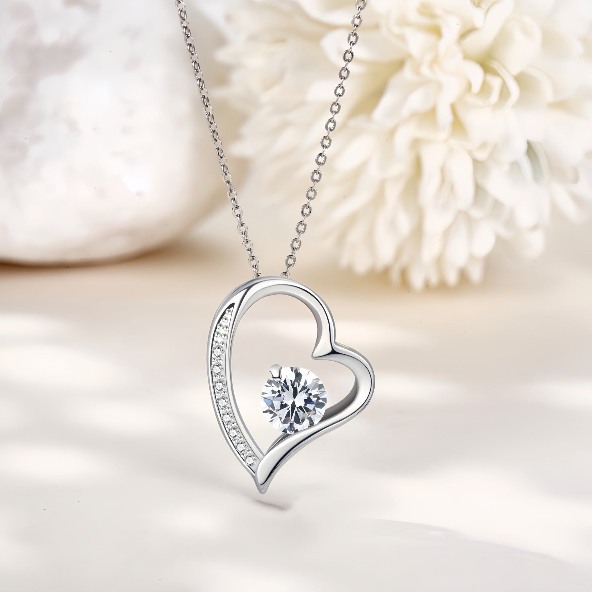 TimelessLove Necklace | Heart Shape | Elegant Zirconia Design