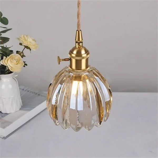 Japanese Retro Glass Flower Pendant Light | Elegant Flower-Shaped Glass Pendant | Warm Ambient Lighting | High-Quality Materials | Modern and Retro Style Combination | Interior Design Eye-Catcher | Easy Installation