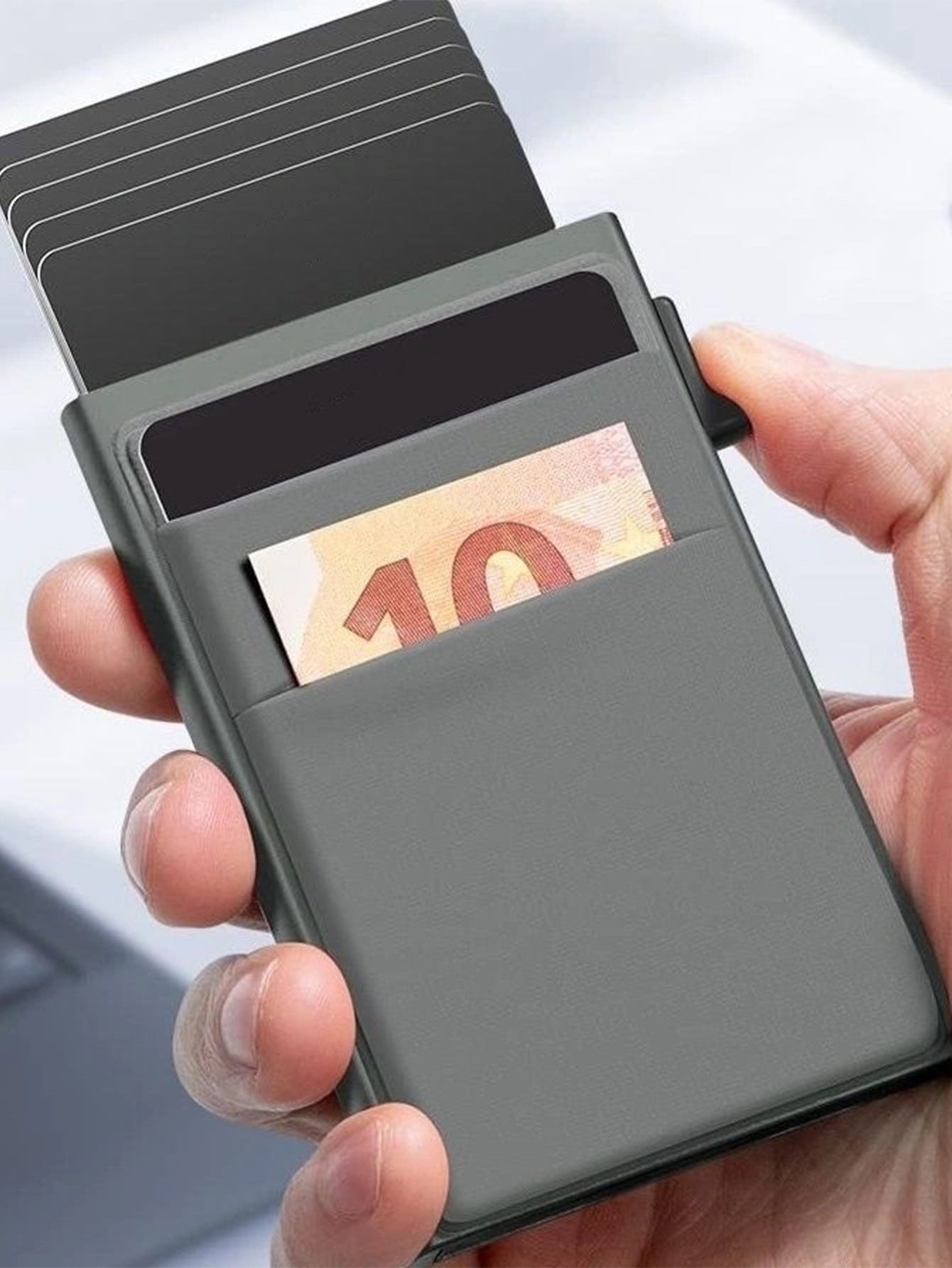 Smart RFID Credit Card Holder - Slim Mini Metal Wallet for Men