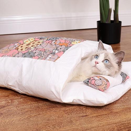 Winter Cat Sleeping Bag – SnugKitty Frost Magic