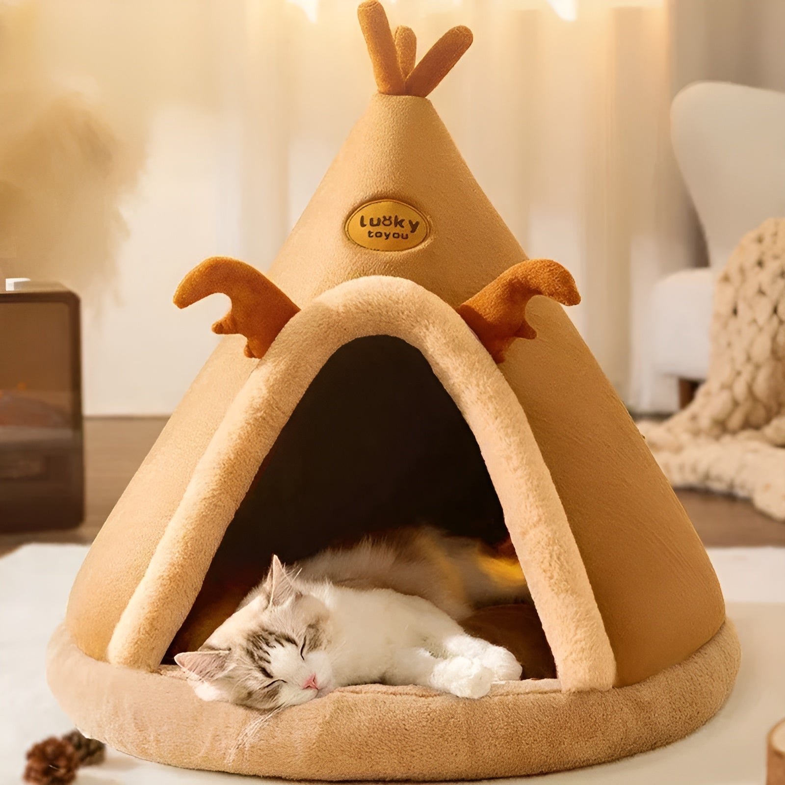 Winter Snuggle Tent for Pets – Frosty PurrPalace
