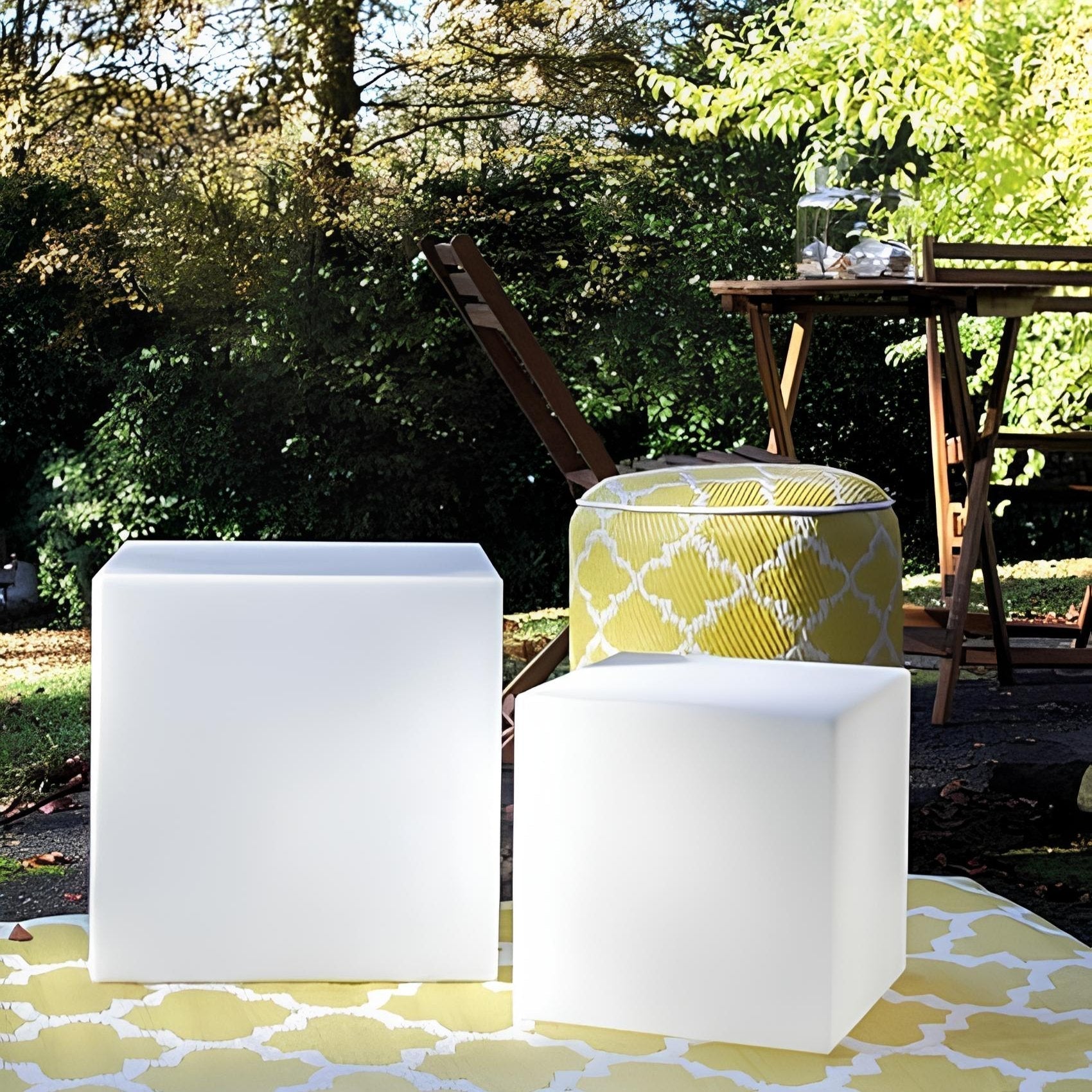 Cube Garden Lamp - LumaCube