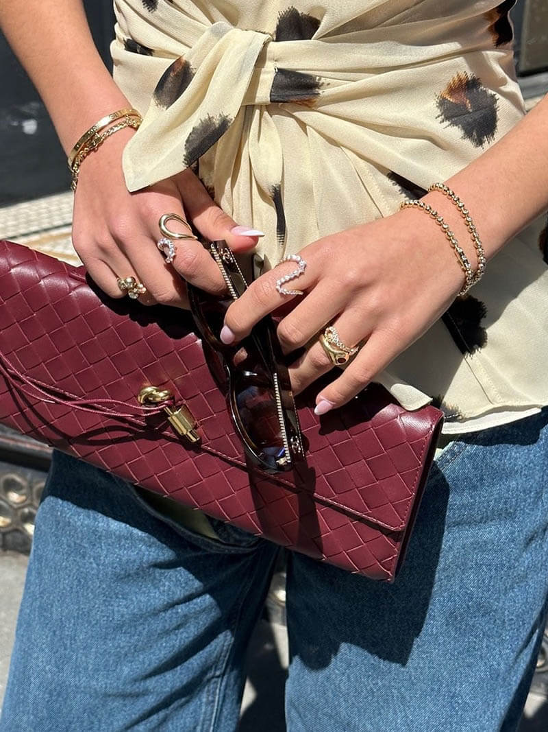 Luxe Woven Handbag - Elegance with Gold Closure