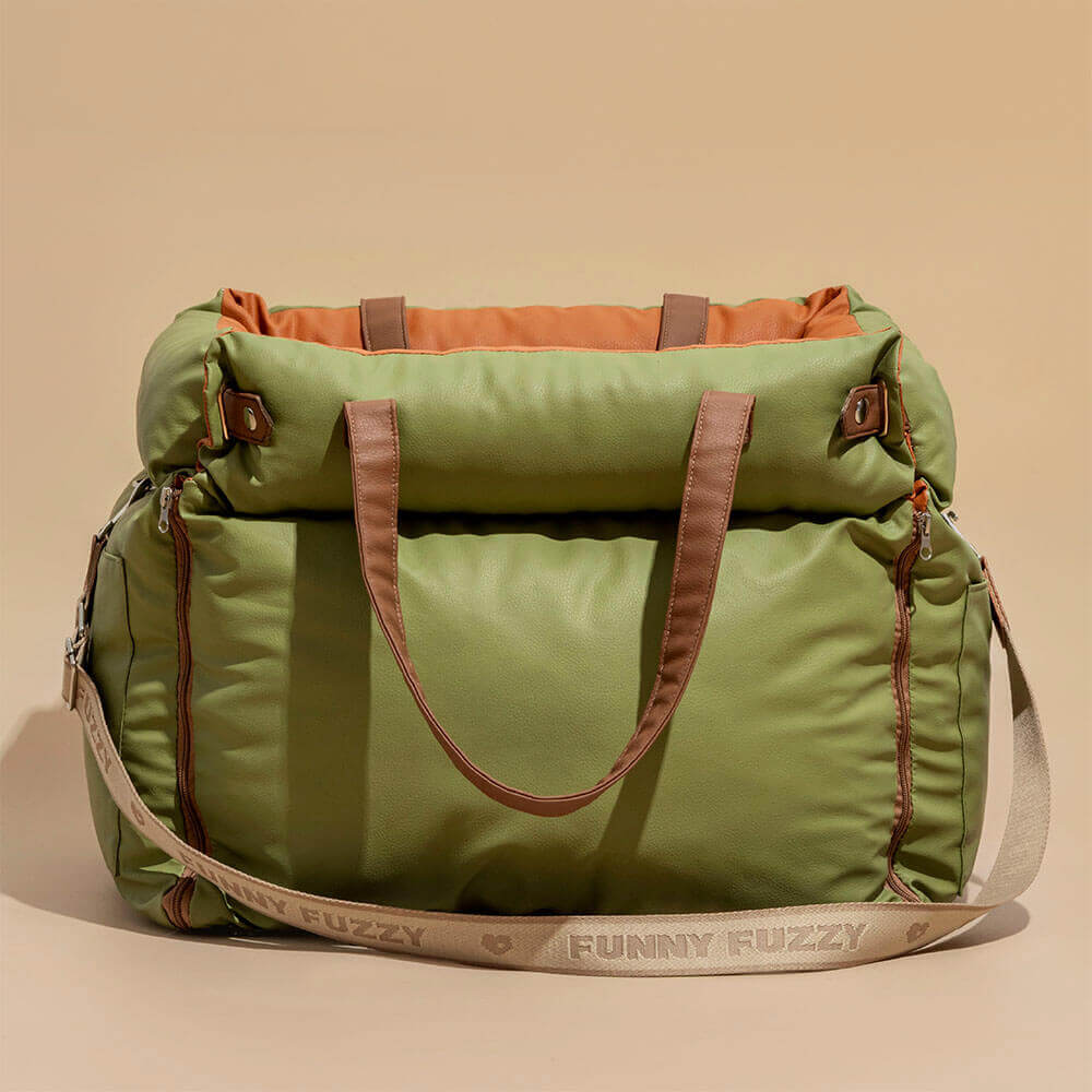 Luxury Dog Car Seat | Comfortable & Safe Travel