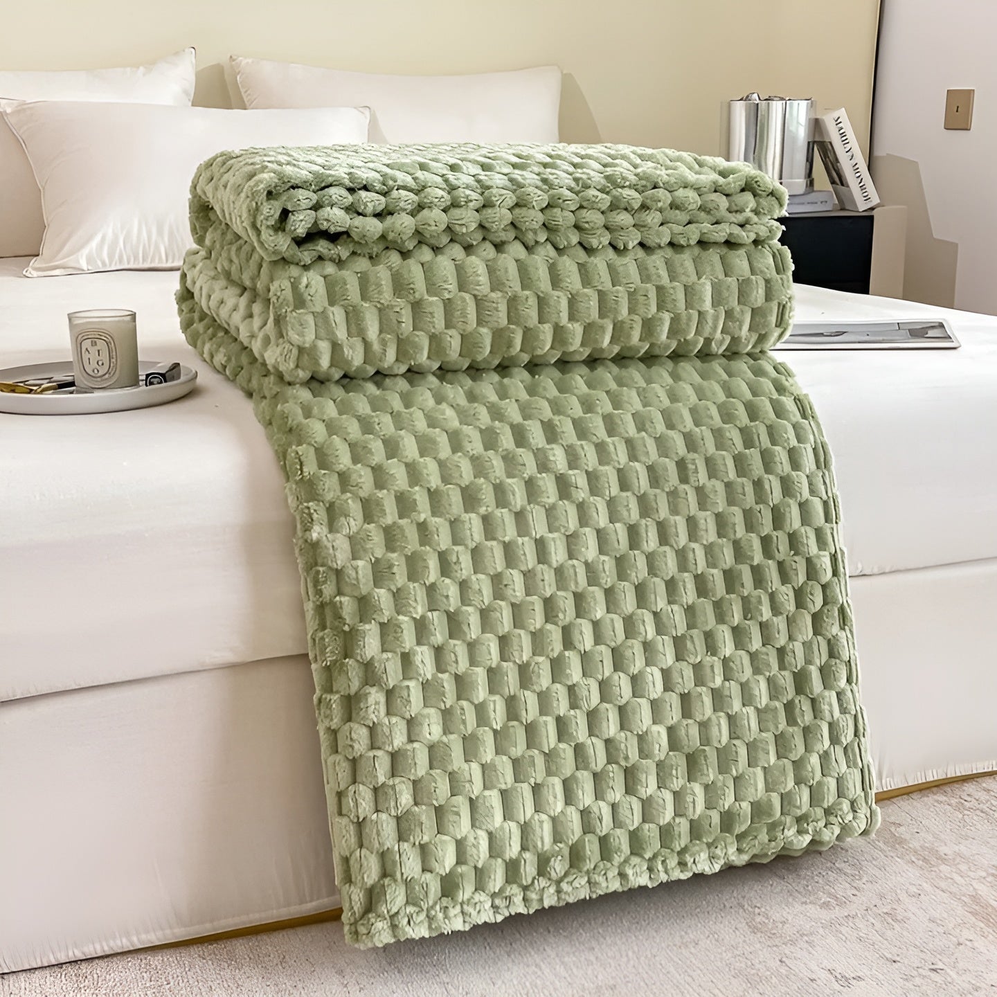 Blanket - Luxury Microfleece for Ultimate Comfort