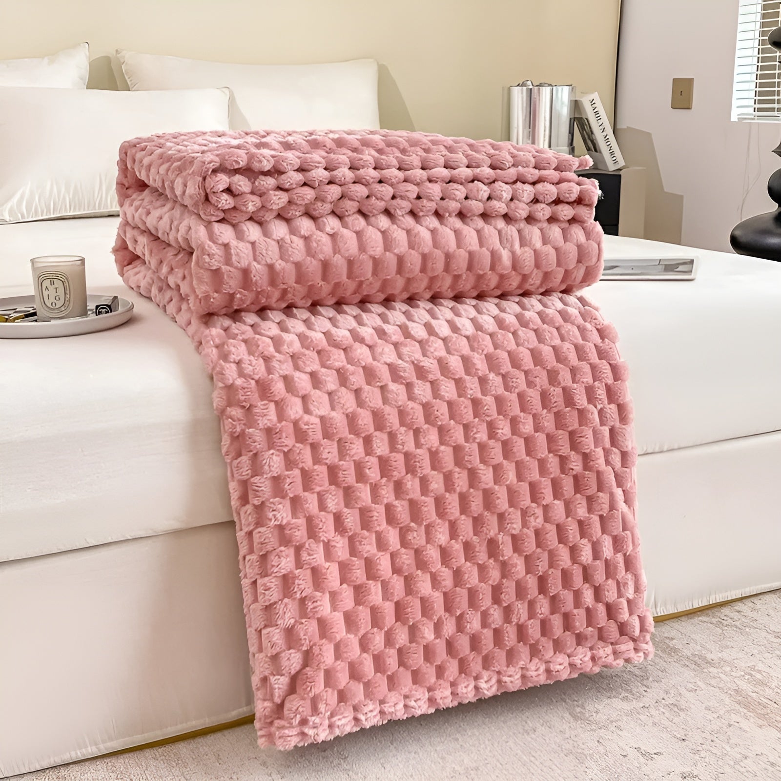 Blanket - Luxury Microfleece for Ultimate Comfort