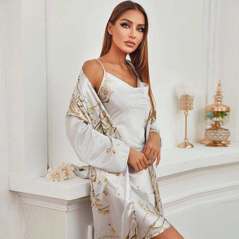 CLARA - Elegant Nightgown with Matching Robe for Women