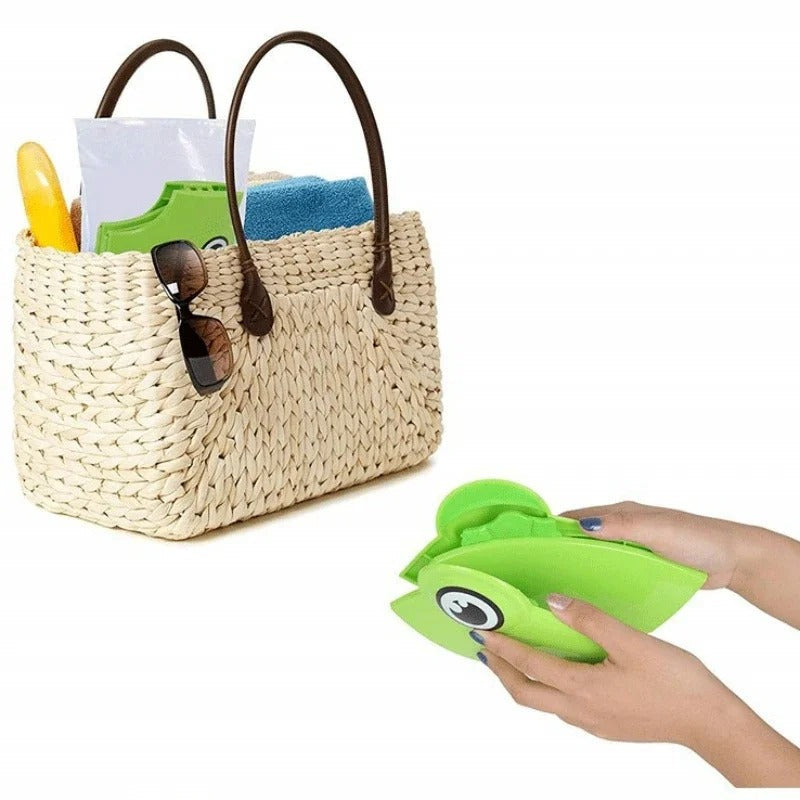 Froggie Kids Toilet Trainer – Foldable Potty Seat for On-the-Go