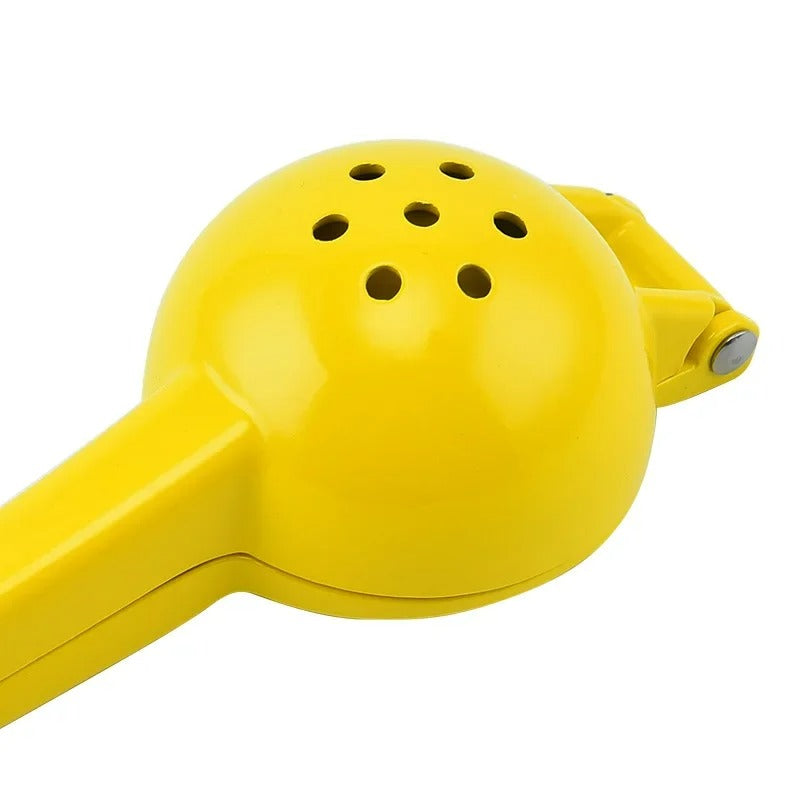 Manual Lemon Squeezer made of Aluminium - CitrusPress