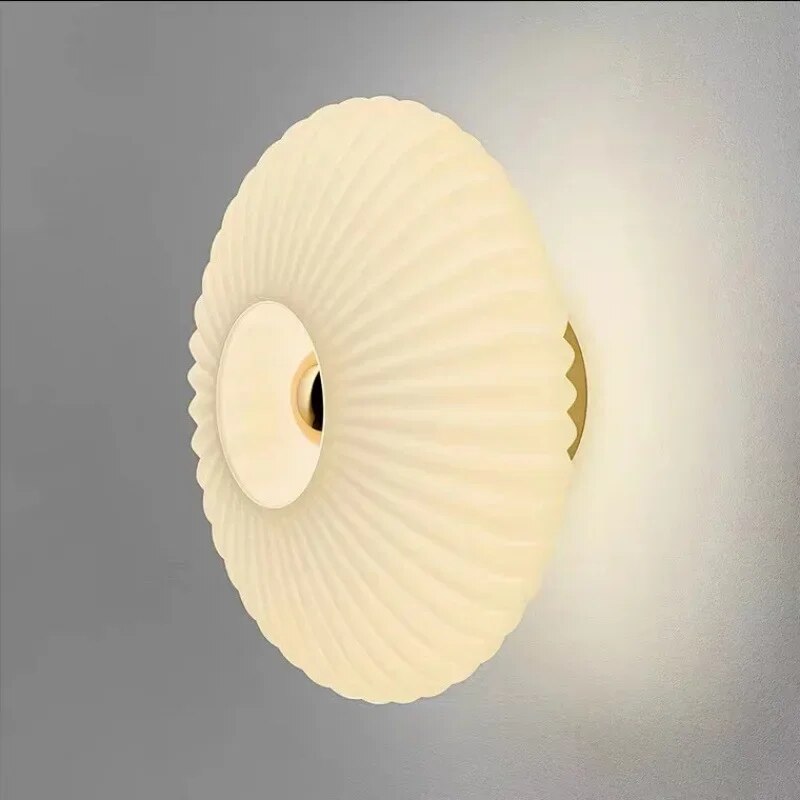 Wall Lamp - Modern Design | Soothing Lighting