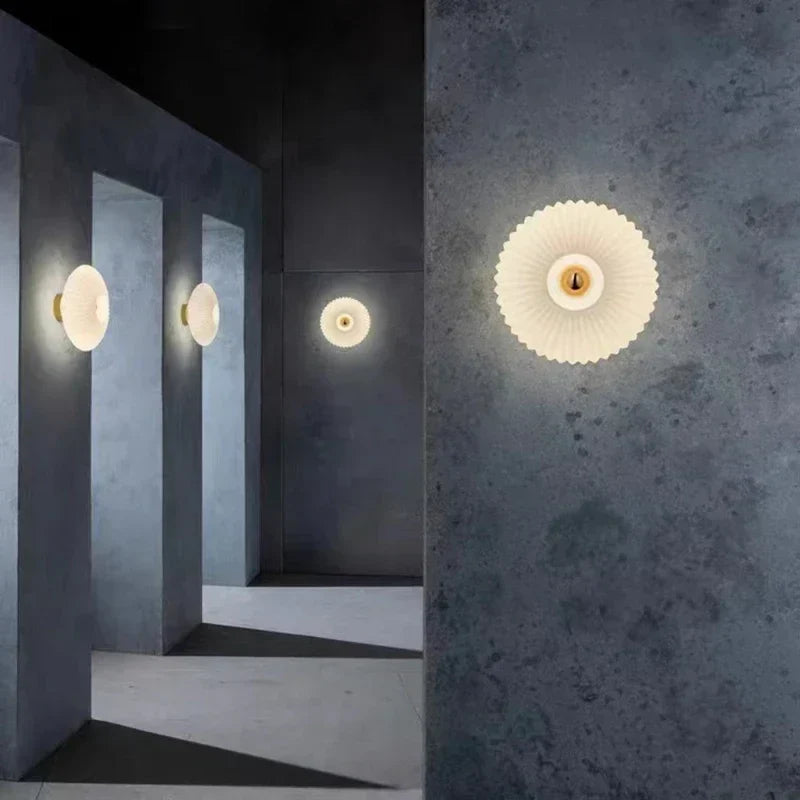Wall Lamp - Modern Design | Soothing Lighting