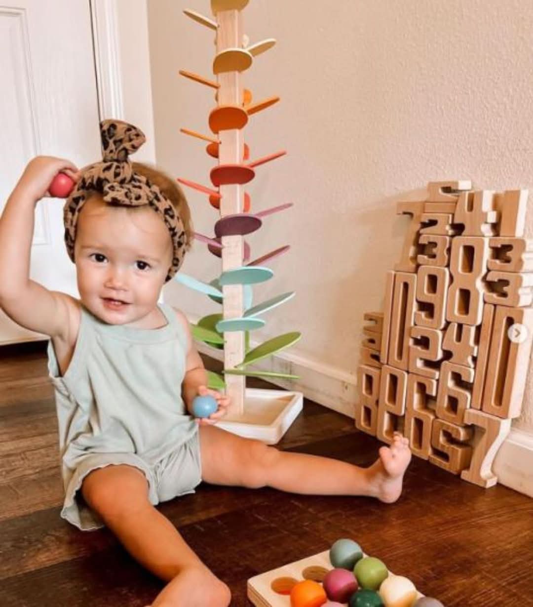 Musical Sound Tree Made of Wood – Learning Toy with Marble Sounds
