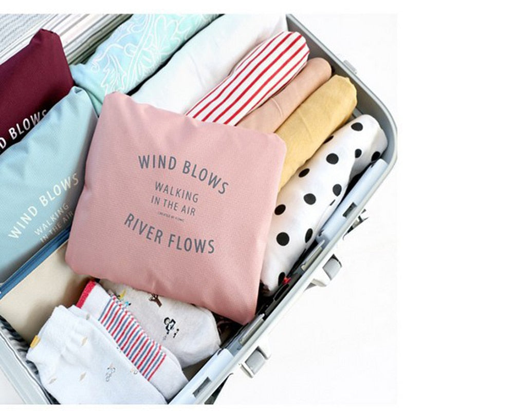 TravelMate Compact Foldable Travel Bag – Practical and Spacious