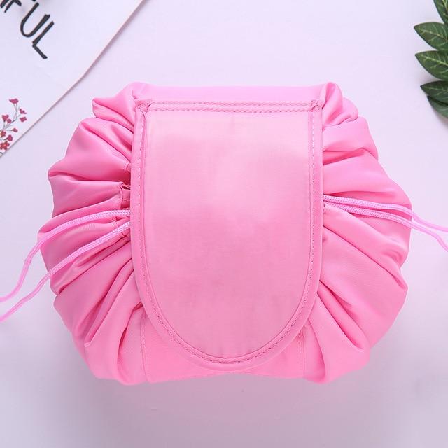 Stylish make-up bag for an organised and elegant look
